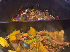 -鱼窝棚柴火铁锅炖(富山屯店)