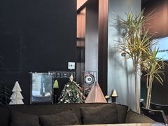 -W COLLECTIVE  DESSERT SHOP