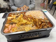 -在巷子里的烤肉店·螺蛳粉烤鱼·牛蛙(和美城店)