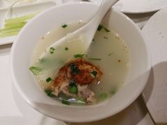 -贝勒爷·酥不腻烤鸭