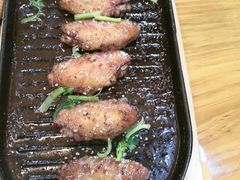 -老东镇啤酒屋海鲜加工·蒸汽海鲜·海鲜烧烤(台东店)