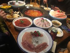 -香佰里鲜货火锅(佳乐金街店)