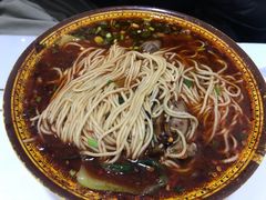 -胥佳烧鸡公牛肉面馆
