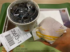 -麦当劳(轻轨曹杨路店)