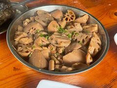 -御霞苑泥烩鸡休闲农庄