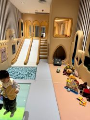 -奈尔宝·儿童乐园·亲子餐厅(前滩店)