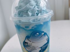 -喜茶(迪士尼小镇·平行宇宙店)