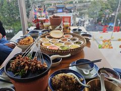 -包整·丝娃娃(一览甲秀楼风景店)