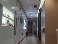 -维乐口腔·埃齐门诊(静安店)