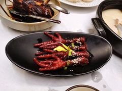 吮指鸡爪-桂满陇天书(南京德基旗舰店)