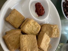 -刘涛酒店(江滩公园店)
