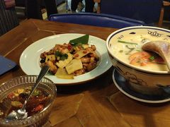 -雀舞云南菜(天津天河城购物中心店)