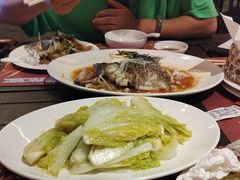 -喷泉广场餐厅·宵夜·海鲜烧烤大排档(长隆企鹅酒店)