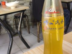 崂山汽水-海平馄饨(逍遥二路店)