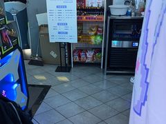 -木木不哭电竞馆(龙湖时代汇店)