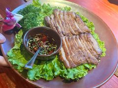 卡拉山火塘烧肉-花马天堂云南餐厅 Lost Heaven(外滩店)