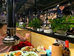 -釜御山海鲜烤肉火锅自助(新城市中心店)