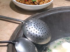 -陈大锅·岳阳鱼馆·地道岳阳菜(美食街店)