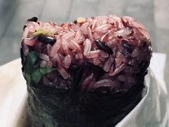 烈焰红唇饭团-两只老饕(银泰创意城店)