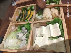 -七色云蔬食(喜邻里店)