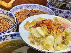 -岳记兴隆·青城腊排铜火锅(融创店)
