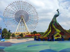 -七彩云南欢乐世界