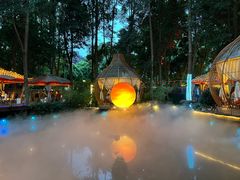 -二荆条·蜀鲜汇城市森林火锅