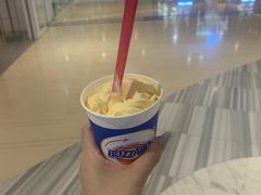 暴风雪-DQ·蛋糕·冰淇淋(南开大悦城2F店)