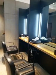 -塞巴斯汀SEBASTIAN专业美发店