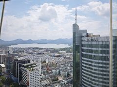 -Hi City·城市之巅