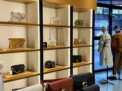 -砂之船奥莱(南京江宁店)