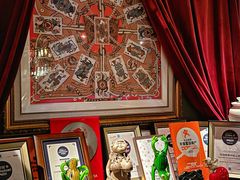 -弦月窗LUNETTE BY AMANDA(复兴路店)