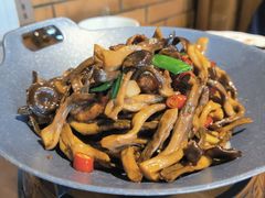 -胖老汉椒麻鸡清真新疆菜(西御街店)