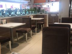 大堂-嘉和一品粥(首经贸店)