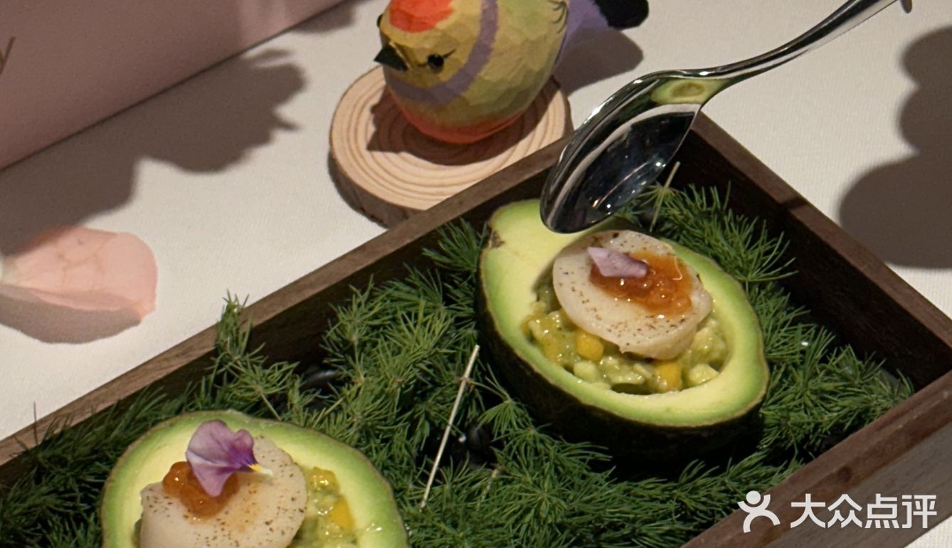 在深圳！！超有氛围感的漂亮饭！！