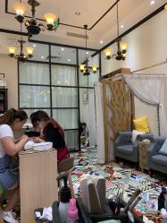 -进巍美甲美睫店
