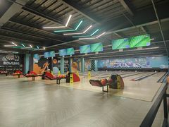 -极限PLAY运动娱乐新世界·团建派对表演休闲馆·室内高空游乐园