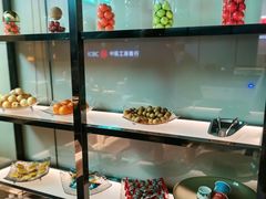-新盈光·云会所(百丈东路店)