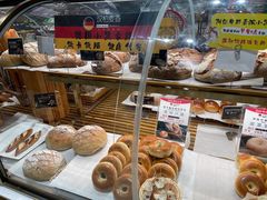 -汉柏麦香德国面包房(海信店)