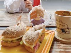 -Catch Bagel(芳草地店)