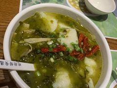 -渝是乎川渝小炒(新世界百货望京店)
