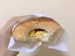 鲜油菠萝包-洪記餅店(虹泉路店)