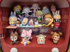 -泡泡玛特POPMART(世豪广场店)