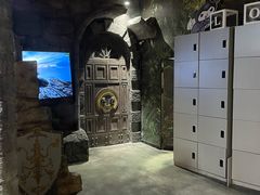 -暴风岛沉浸式体验馆(百联世纪店)