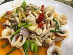 -四川小胡子海鲜(丁村万人海鲜广场店)