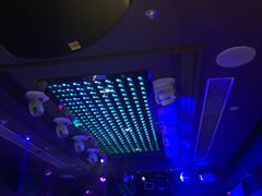 -温莎KTV(珠江路店)