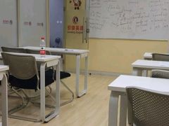 -引领英语·成人口语·雅思托福