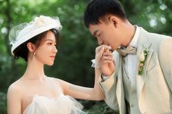 -雪中彩影婚纱摄影·微光艺术中心