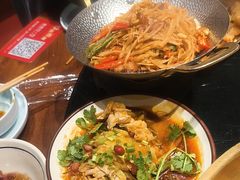 -川流不息·地道川菜·小龙虾(新松江路店)