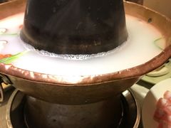 -羊家胡同·龙虾烧烤火锅(龙汇路店)